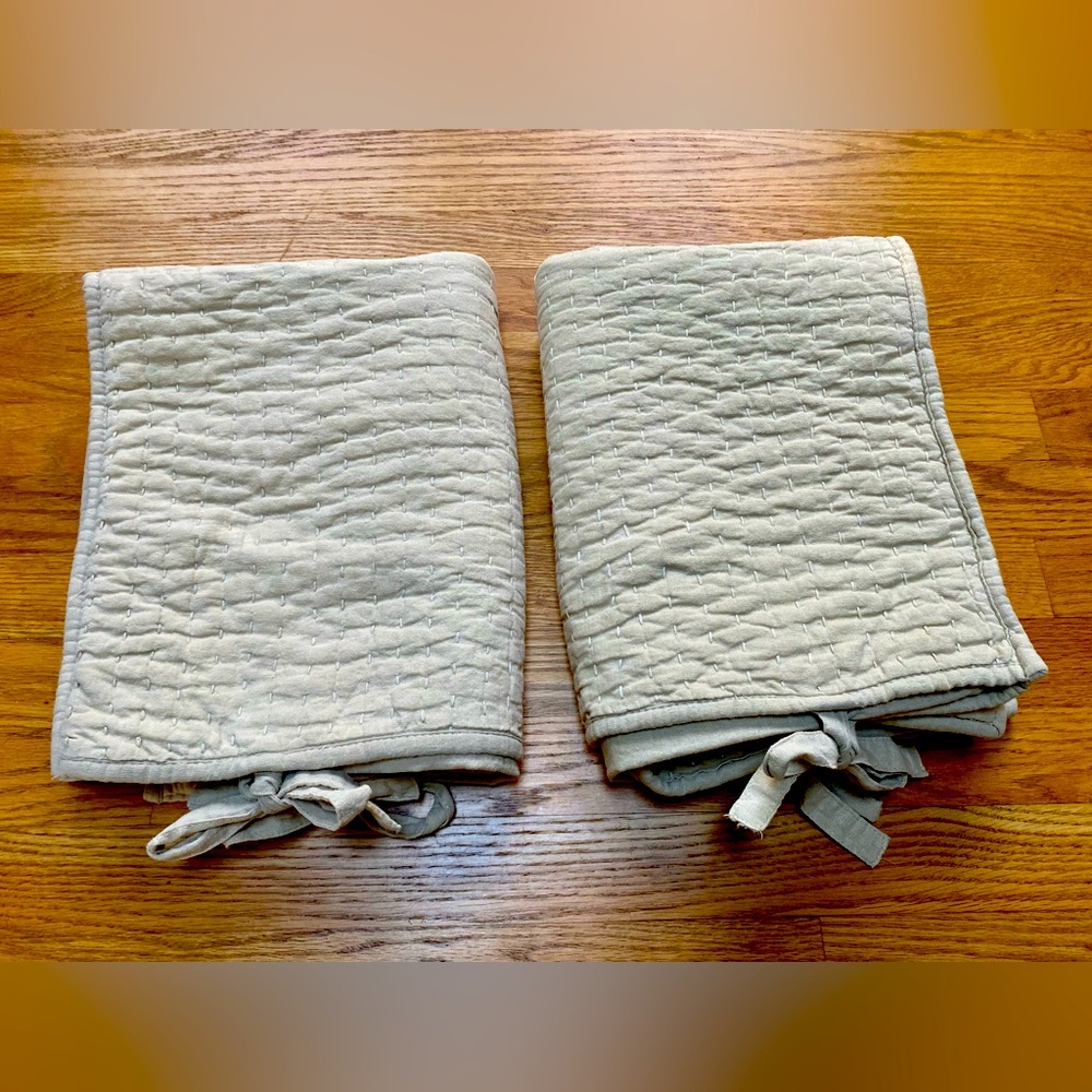 Pottery Barn PAIR Standard Pillow Shams Beige Cotton Linen Blend Pick Stitch Tie